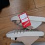 Womens bnwt Genuins 2 tone beige slip ons size 39/6 Image 2