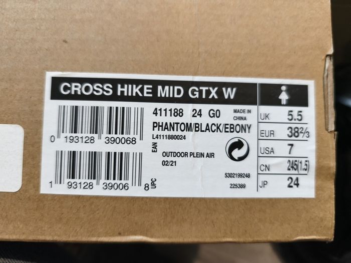 Women's Mid-rise Hiking Boot Salomon, Cross Hike Mid Gore-tex