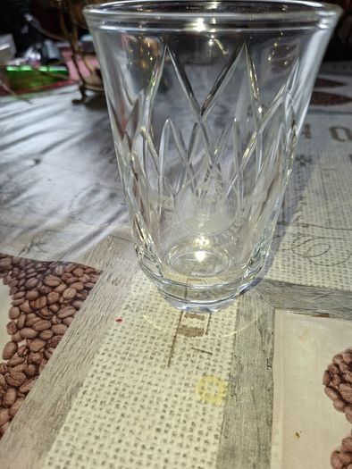 Dublin Crystal Edmund Rice 150th Anniversary Glass Vase