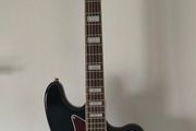 Squier Bass VI