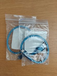 Micro USB cable (2 for 5e)