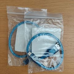 Micro USB cable (2 for 5e)