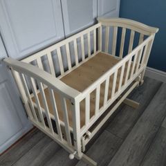 Baby cot