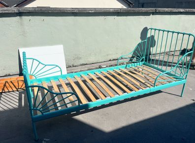 kids bed frame and slats