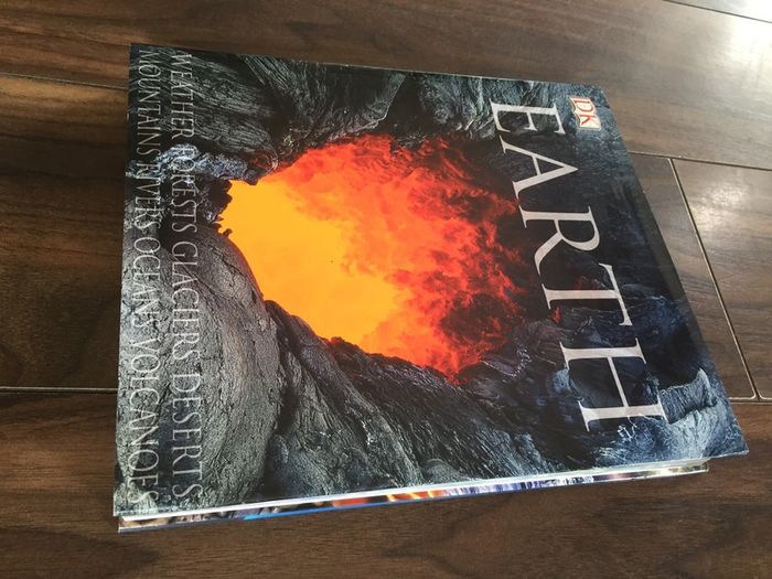 EARTH - The Definitive Visual Guide to our Planet