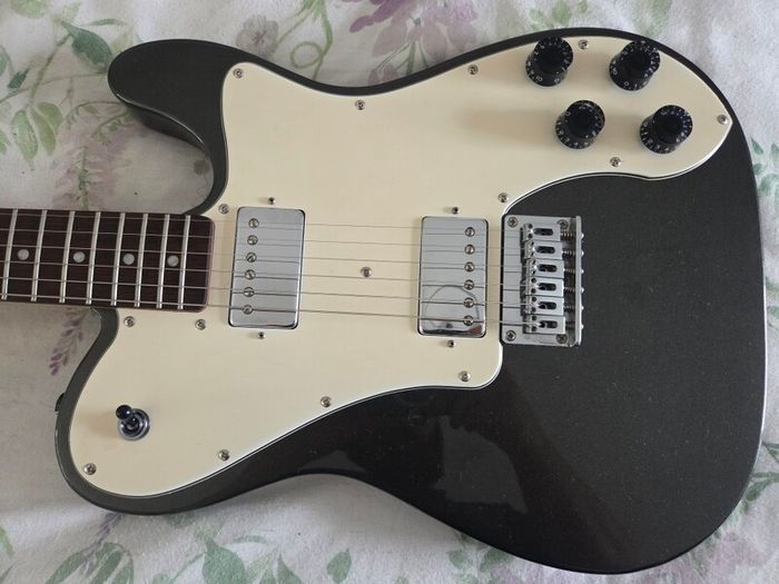 Squire telecaster deluxe