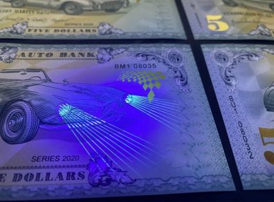 2000 5 dollars Auto Banknote Fantasy Private issue - UK Aston Martin DB-5 - UV Light