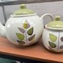 tea pot & sugar bowl Image 2