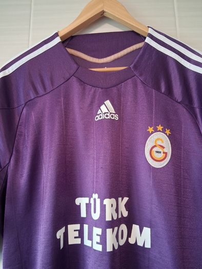 Galatasaray Jersey. Official Adidas Galatasaray Third Jersey From Season 2009. Collect In Dublin Or Receive Via Post.
