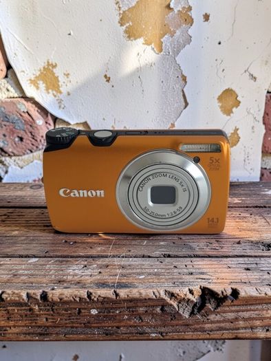 Canon PowerShot A3200 IS 14.1 MP Digital Camera