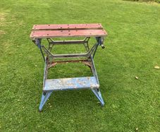 Foldable workbench