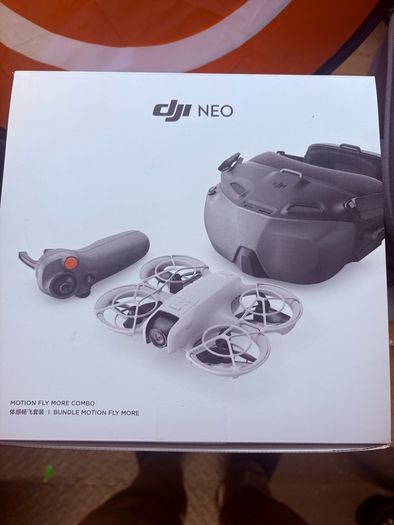 DJI Neo Motion Fly More Combo