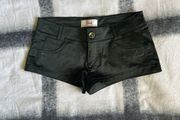 Dark green shorts from bershka