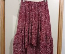Burgundy & white skirt size S