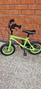 kids bike with stabilisers