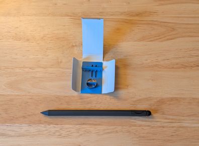 Amazon Kindle Scribe Premium Pen (Fits reMarkable 2 & Boox) + 2 Spare Tips + Official Amazon 20W Fast Charger & Cable