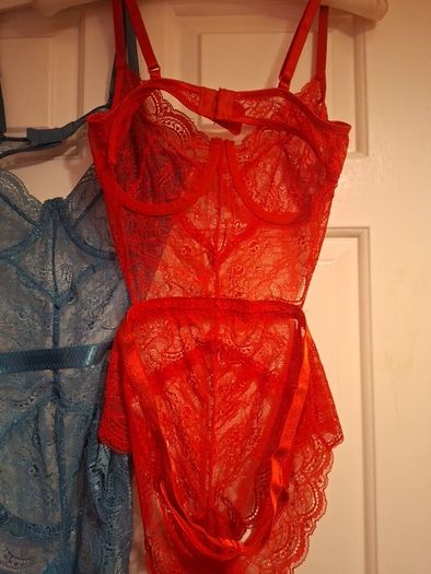2 shein bodysuits