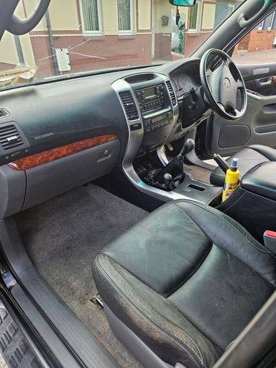 toyota land