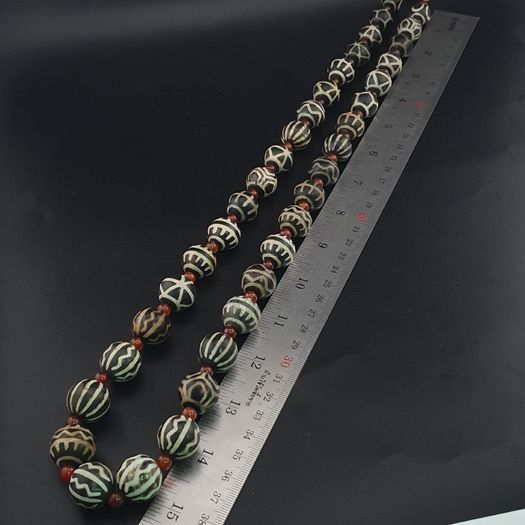 Antique Burmese Pumtek Pyu Petrified Wood Beads Necklace