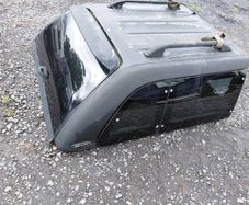 toyota hilux canopy