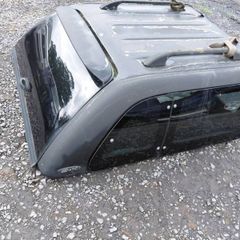toyota hilux canopy