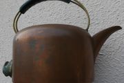 Vintage Copper Tea Kettle (for sale what is visible in the photos)