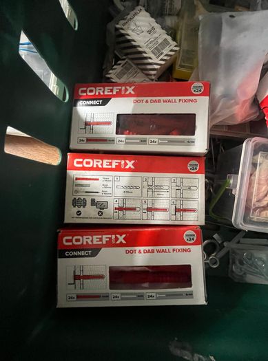 Set-Building, Fixings, Paint & Consumables Lot