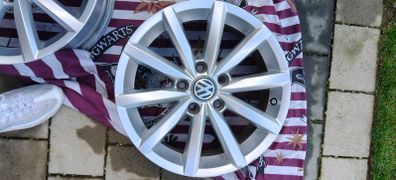 VW Golf MK7 Stock Alloys