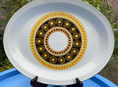 Retro platter