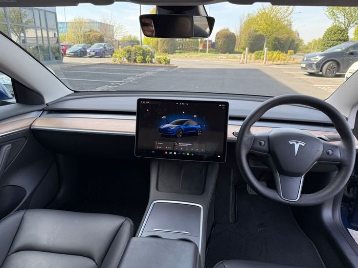 2022 Tesla Model 3 Long Range Awd