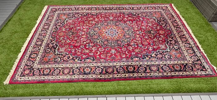 Magnificent Persian Mashad Rug | Hand-Knotted Wool | 370cm X 280cm