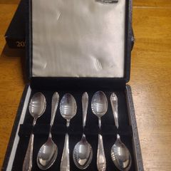 Vintage Silver Spoons - Hard case Arthur Price
