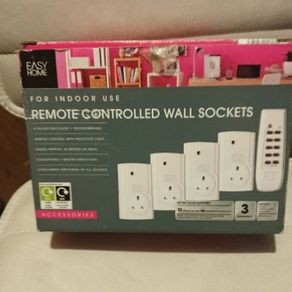 Remote Controlled Electrical Wall Sockets 3 Pack w Remote New