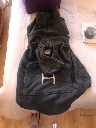hoppediz baby wearing blanket