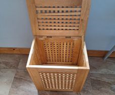 laundry hamper