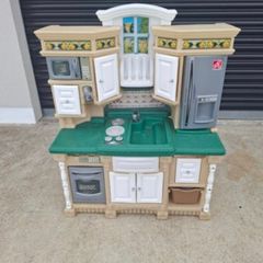 Little Tikes Kitchen