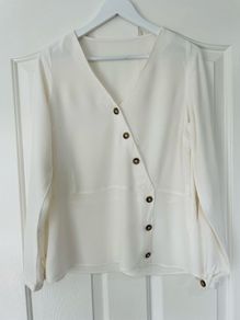 Like New: Ladies blouse (Size 10)