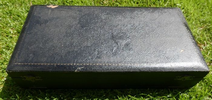 Antique Hairdressing West & Son of Dublin Box