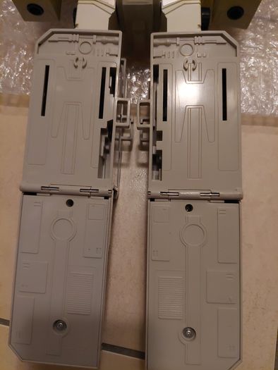 Transformer G1  Metroplex