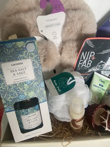 Hampers