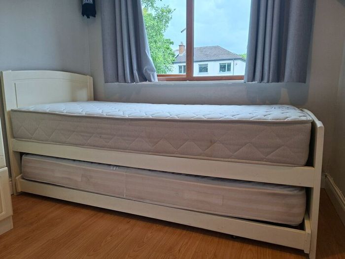 Single bed with guest bed