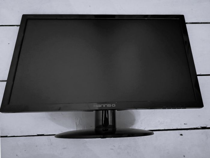 Hannspree  HannsG HE225DPB - LED monitor - Full HD (1080p) - 21.5"