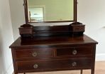Antique chest of drawers