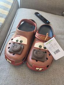 Tow mater crocs