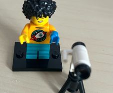 Lego Astronomer Kud