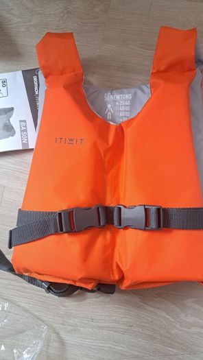 Decathlon kids life jacket