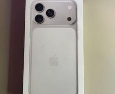 iPhone 17 Pro Max 256GB - Silver