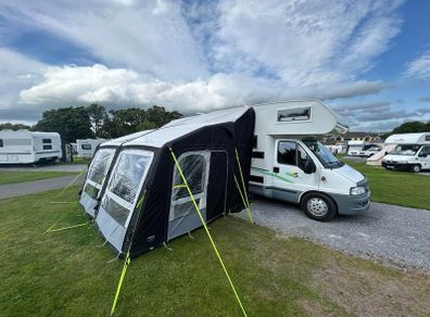 Dometic Rally Air 390 Pro Drive Away Awning