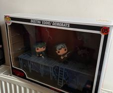 Funko Pop Deluxe Moment Stranger Things Dustin Eddie Demobats #05 (Sealed)