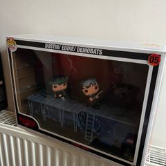 Funko Pop Deluxe Moment Stranger Things Dustin Eddie Demobats #05 (Sealed)